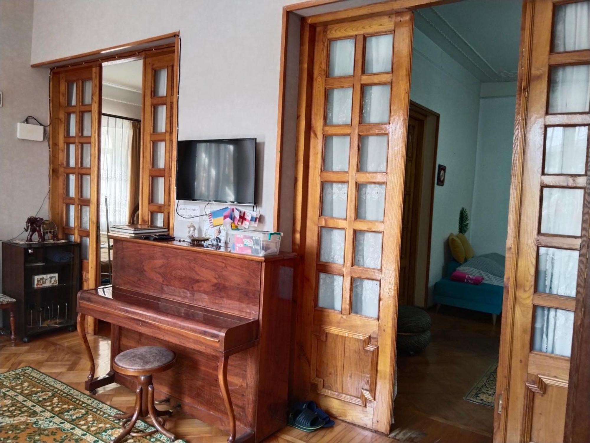 Tilda&Matilda Bed & Breakfast Kutaisi Exterior foto